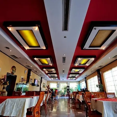 Hotel Lubjana Yrshek