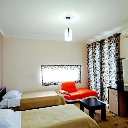 Hotel Lubjana Yrshek