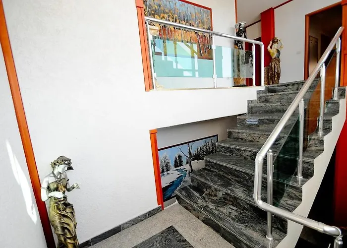 Lubjana Hotel Yrsheku