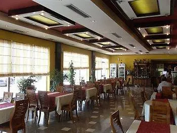 Hotel Lubjana Yrshek